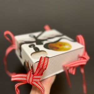 Byredo perfume gift set box with ribbon